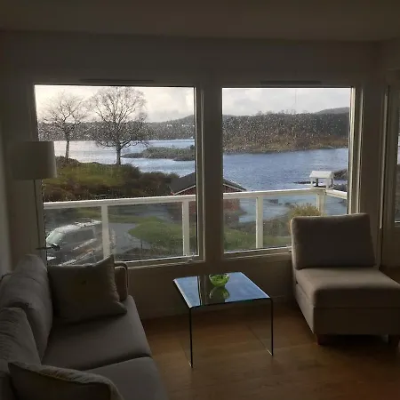 Right By Fanafjorden - Kayaking - Possibility Of Boat Fanahamaren